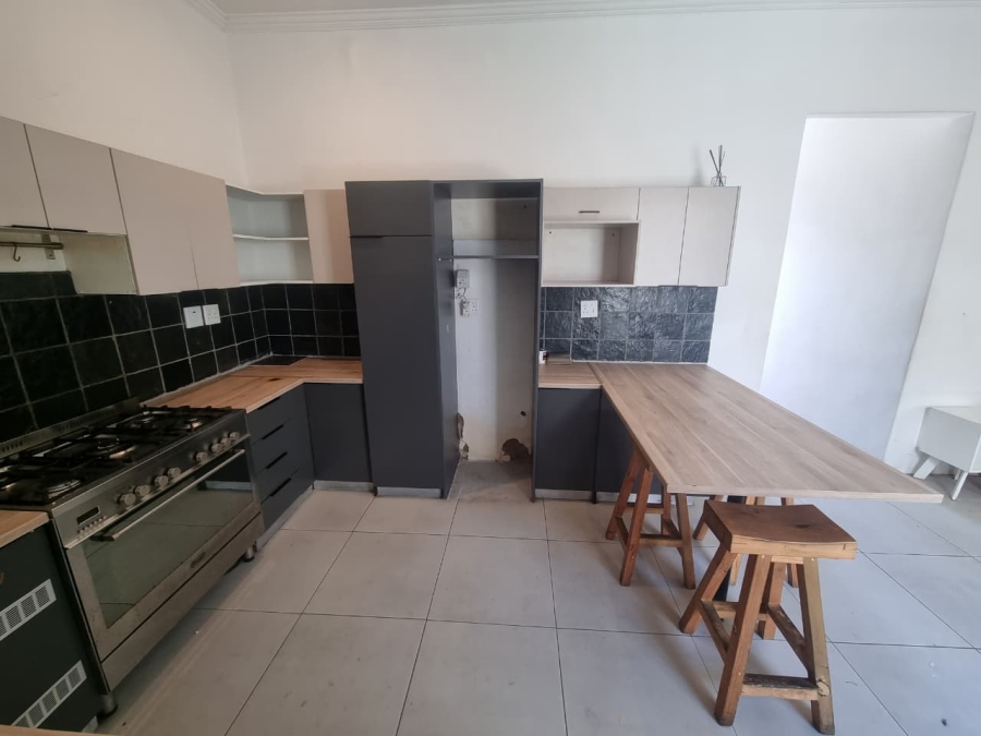 To Let 3 Bedroom Property for Rent in Woodstock Western Cape